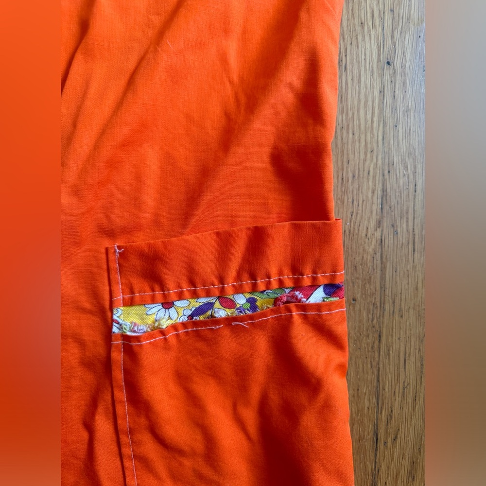 70s Vintage Bright Orange Front Zip House Dress - Picture 7 of 9